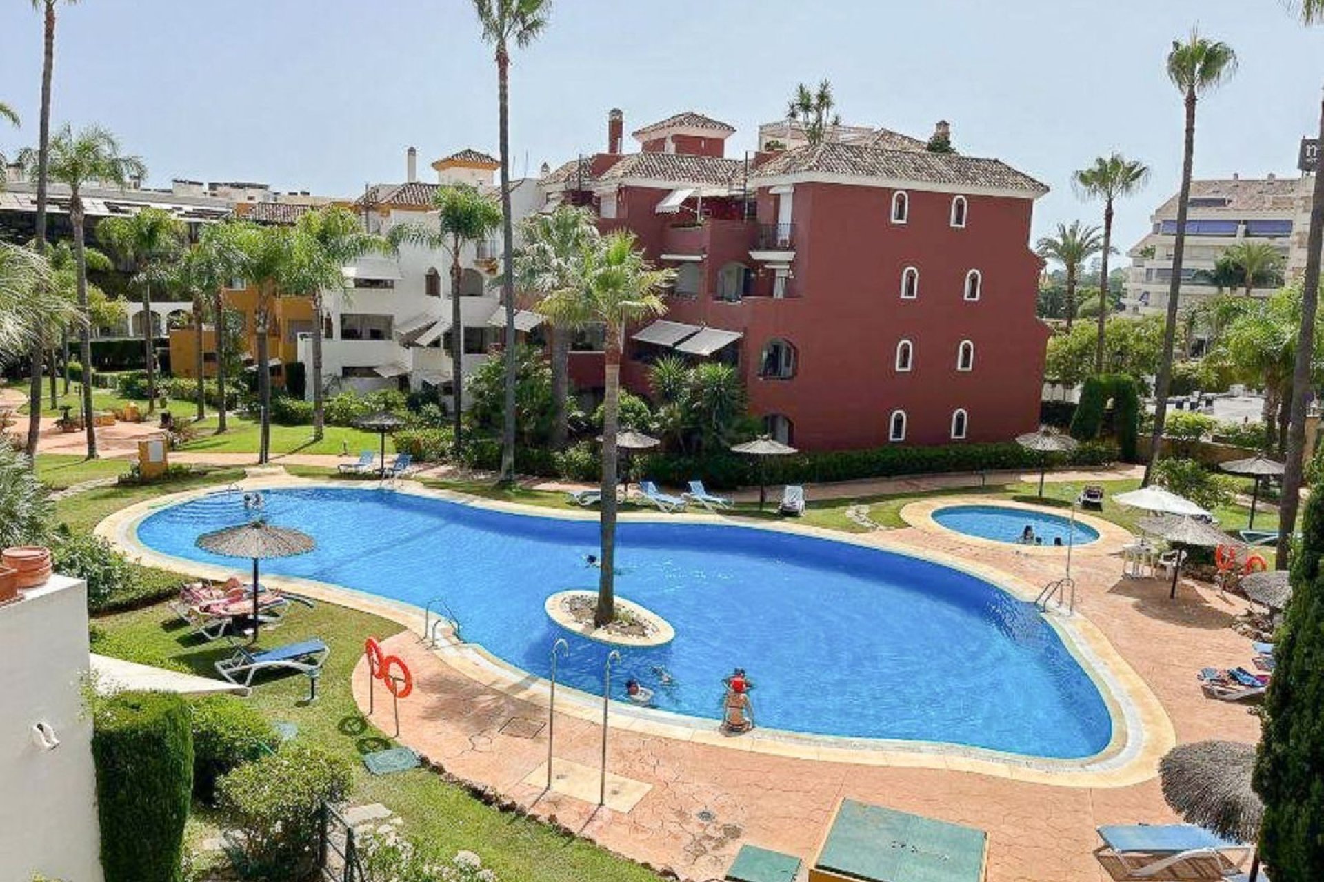 Resale - Apartment - Middle Floor Apartment - Marbella - The Golden Mile