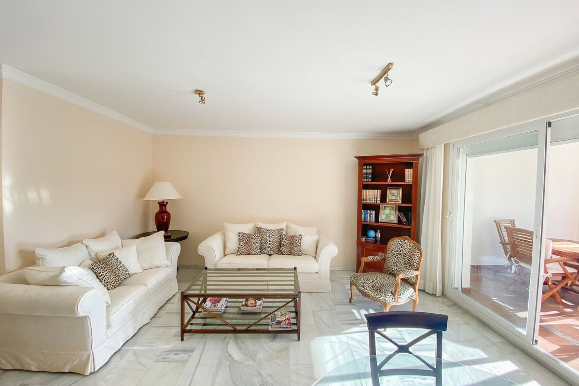 Resale - Apartment - Middle Floor Apartment - Marbella - The Golden Mile