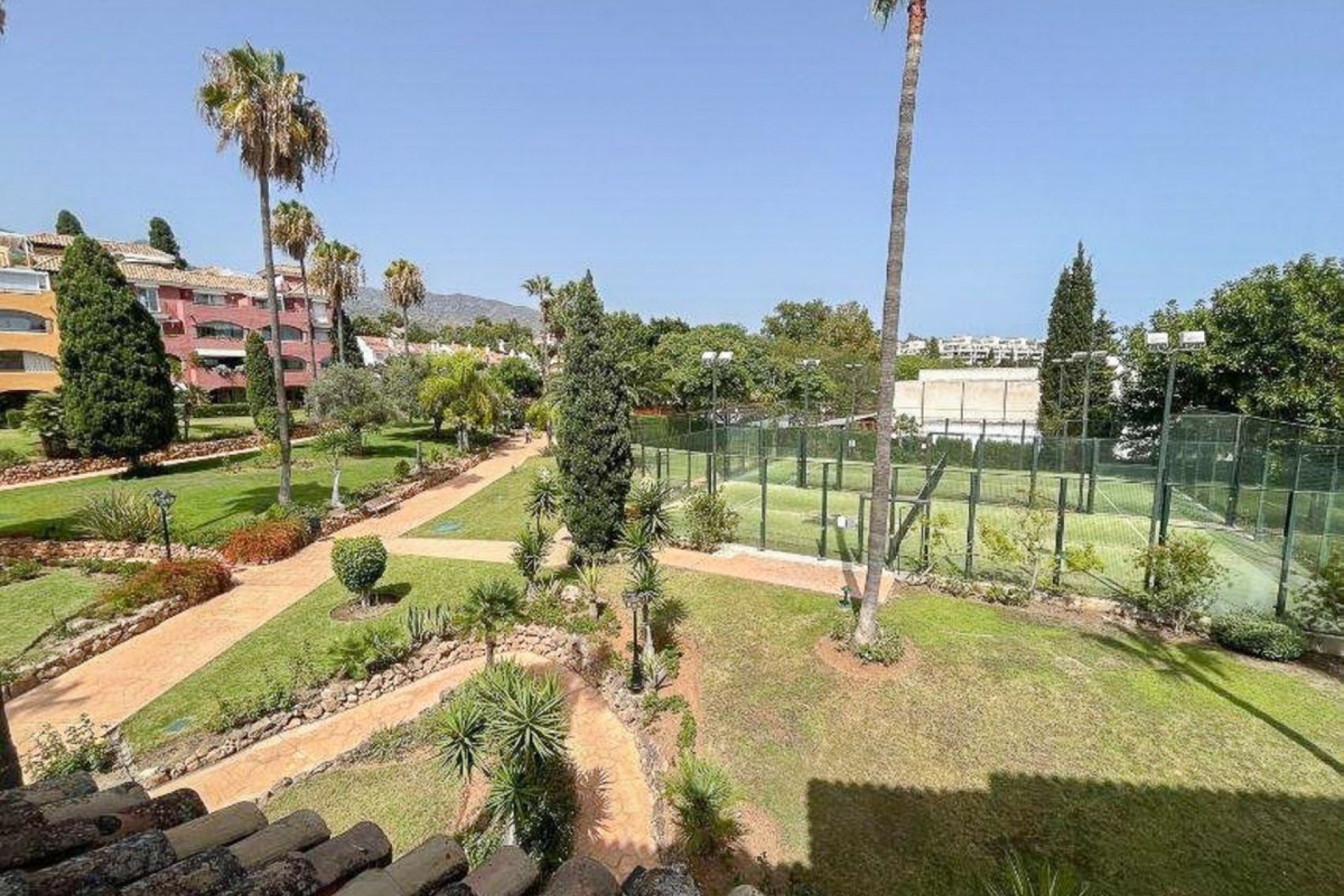 Resale - Apartment - Middle Floor Apartment - Marbella - The Golden Mile