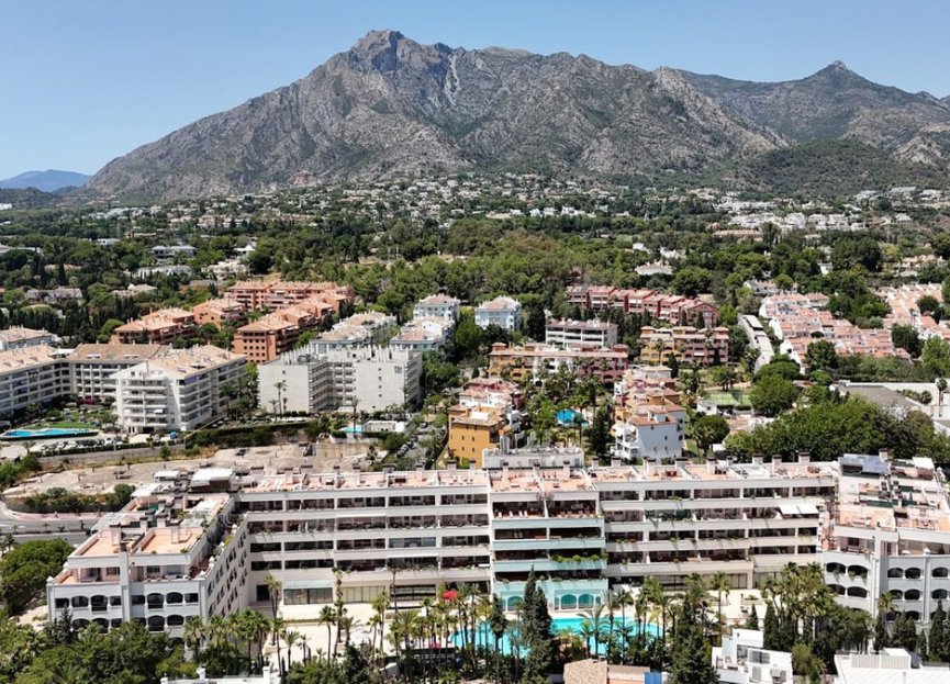 Resale - Apartment - Middle Floor Apartment - Marbella - The Golden Mile