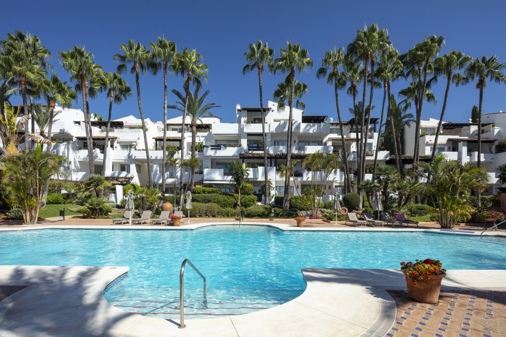 Resale - Apartment - Middle Floor Apartment - Marbella - The Golden Mile