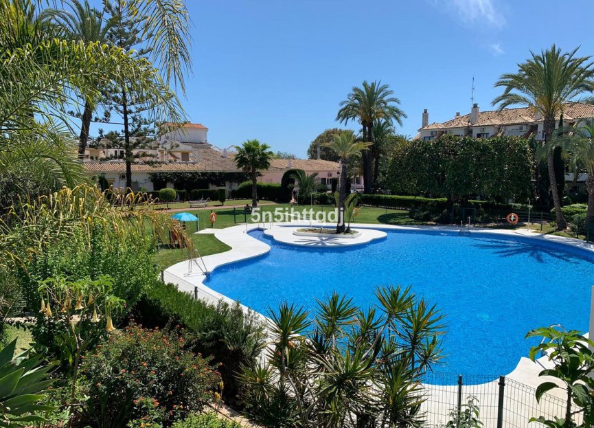 Resale - Apartment - Middle Floor Apartment - Marbella - The Golden Mile