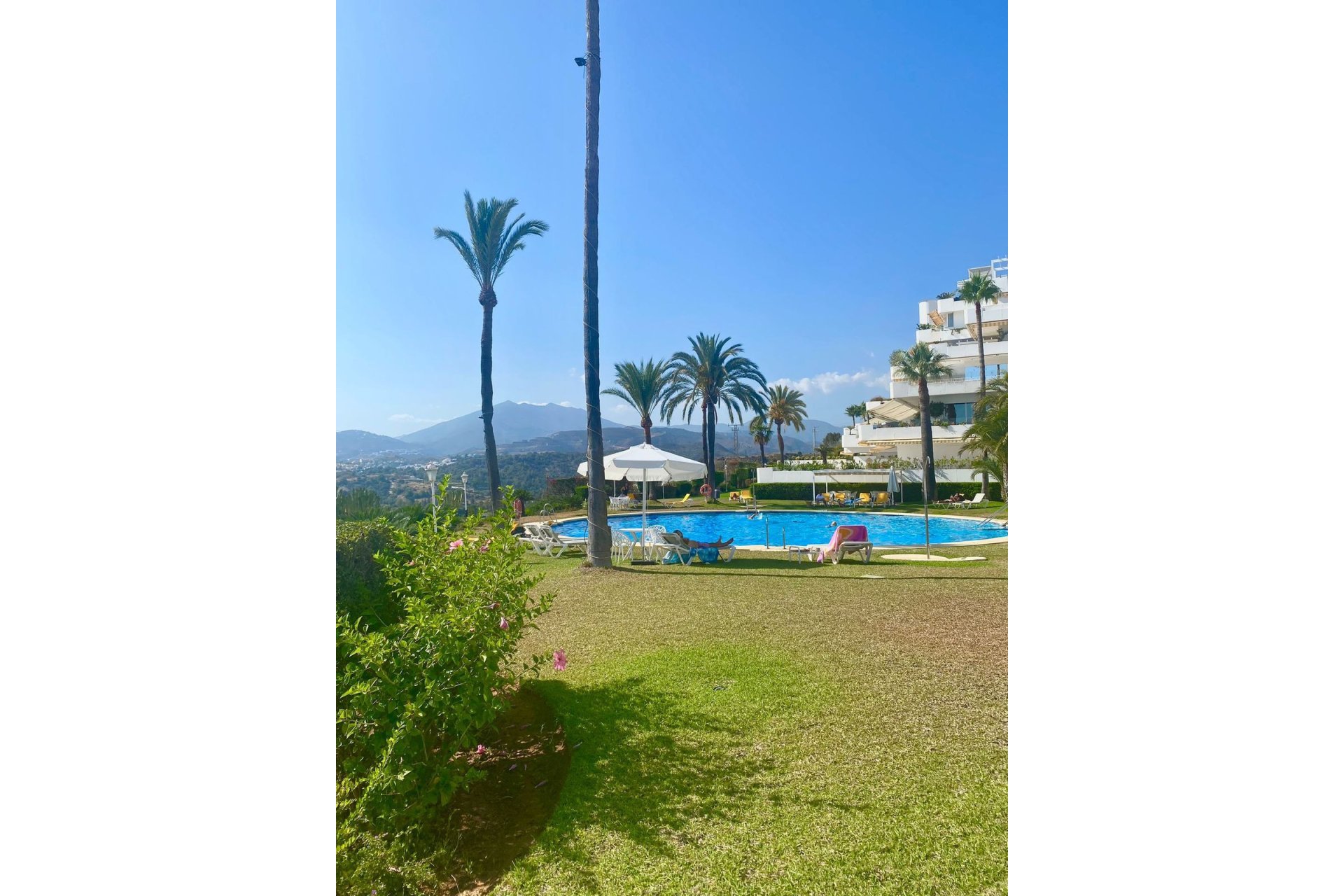 Resale - Apartment - Middle Floor Apartment - Marbella - The Golden Mile