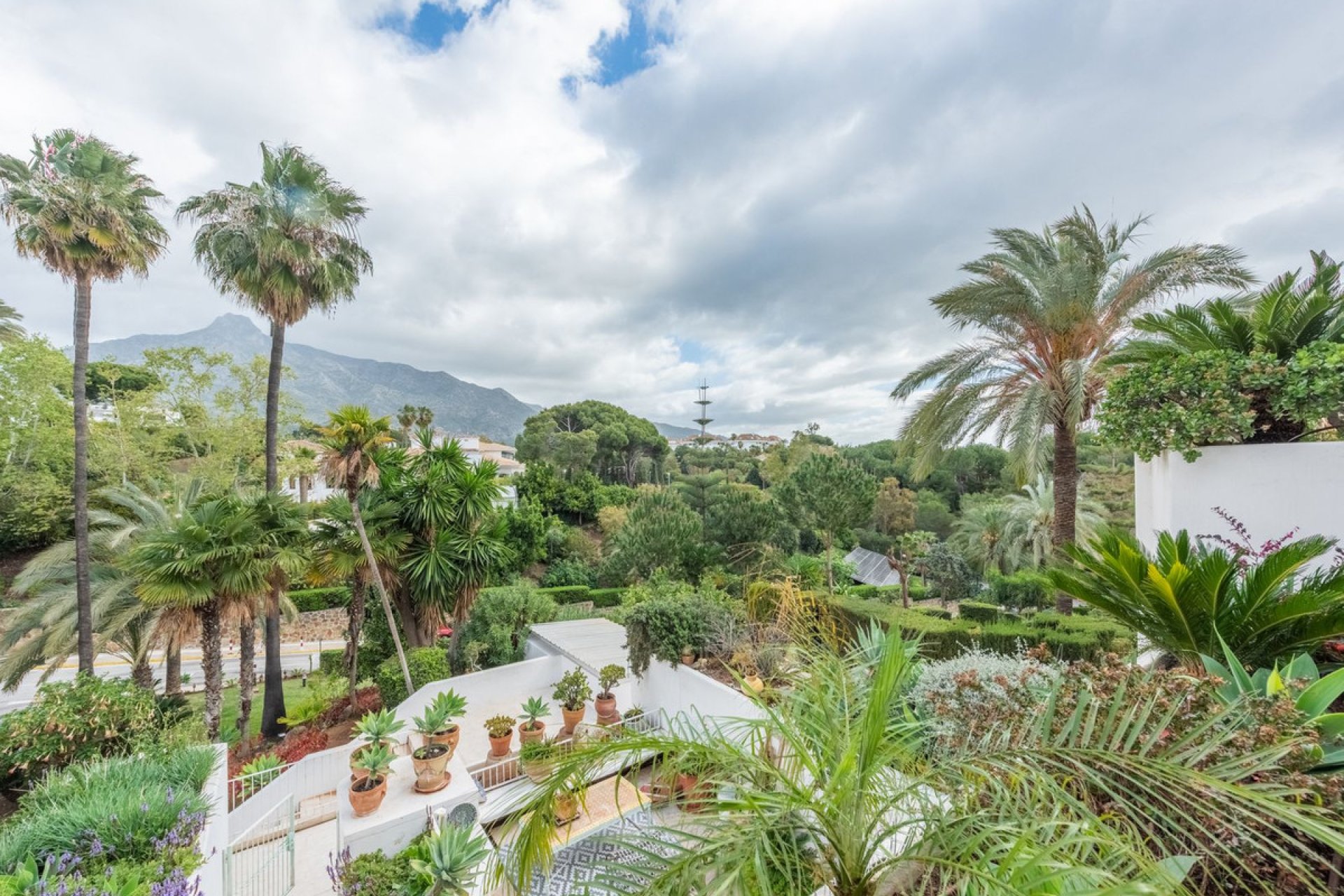 Resale - Apartment - Middle Floor Apartment - Marbella - The Golden Mile