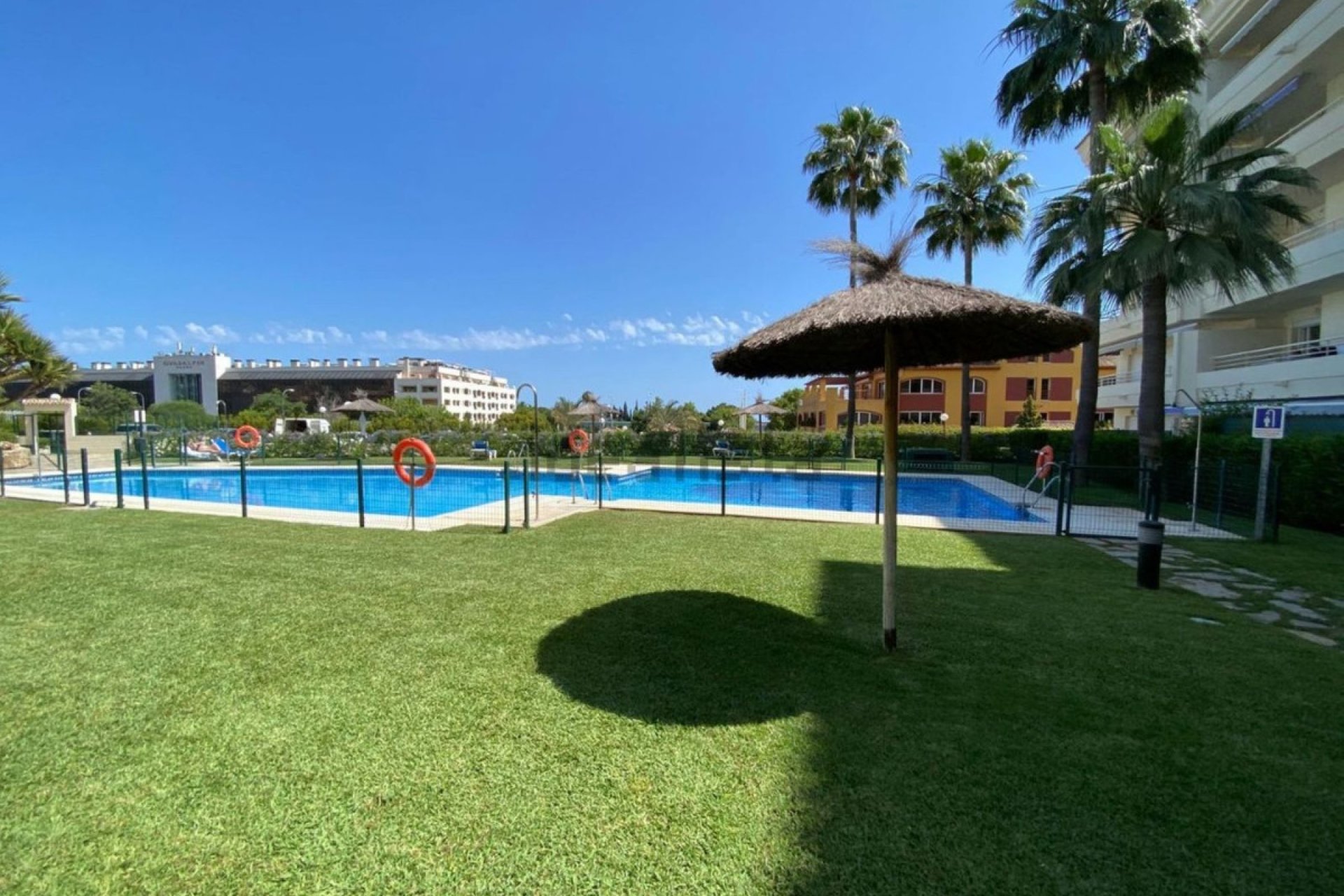 Resale - Apartment - Middle Floor Apartment - Marbella - The Golden Mile