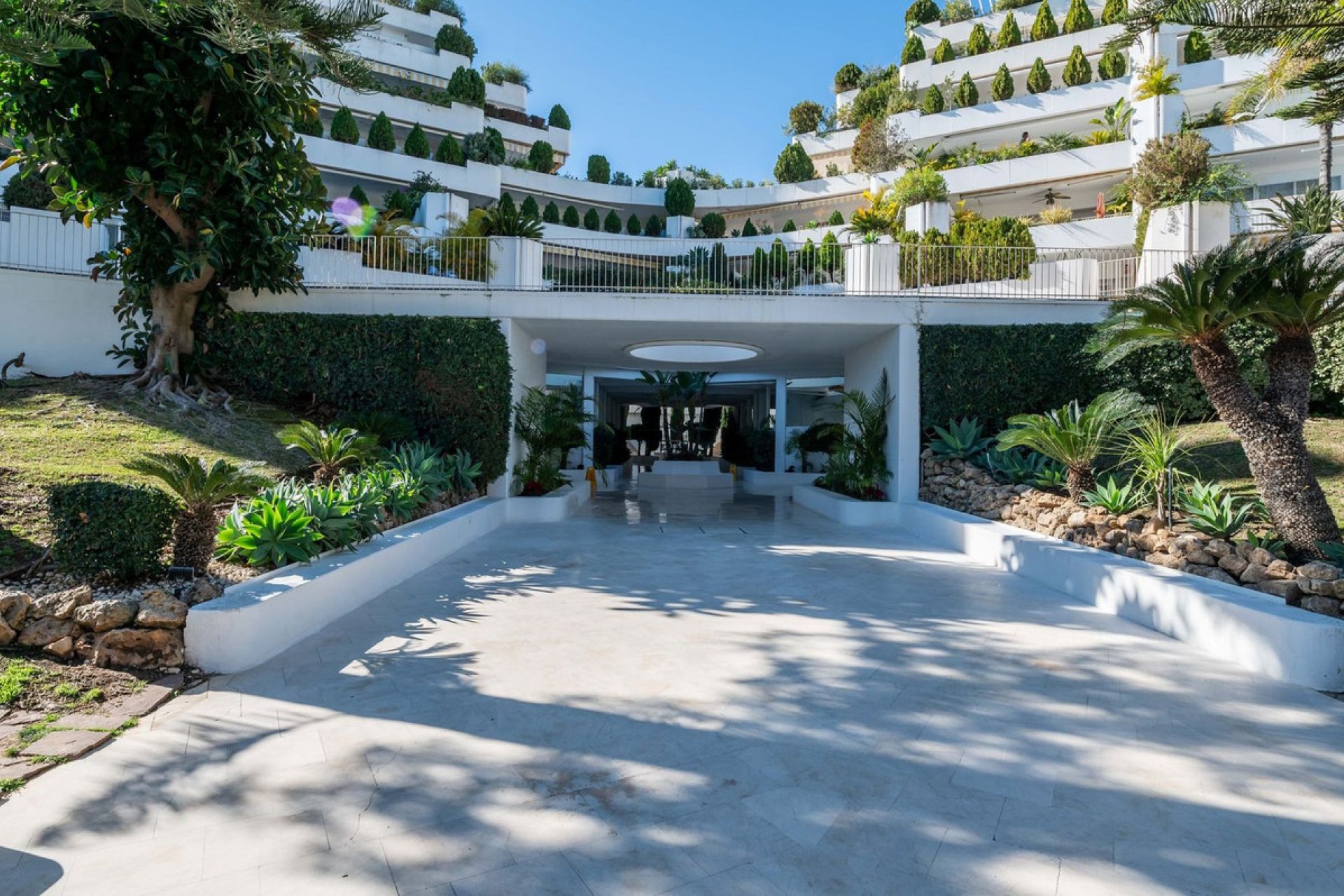 Resale - Apartment - Middle Floor Apartment - Marbella - The Golden Mile