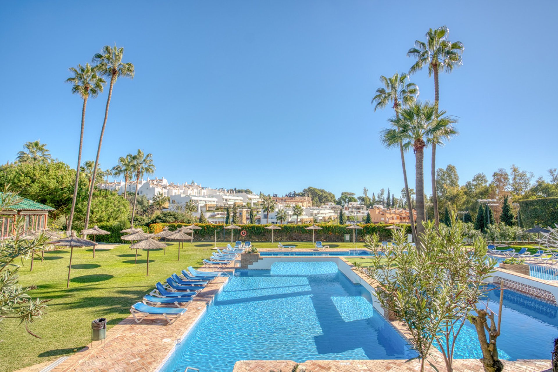 Resale - Apartment - Middle Floor Apartment - Marbella - The Golden Mile