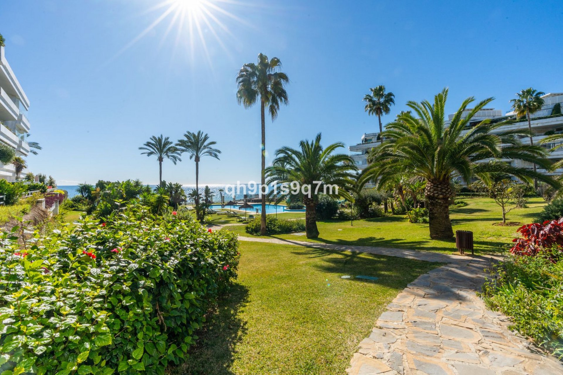 Resale - Apartment - Middle Floor Apartment - Marbella - The Golden Mile