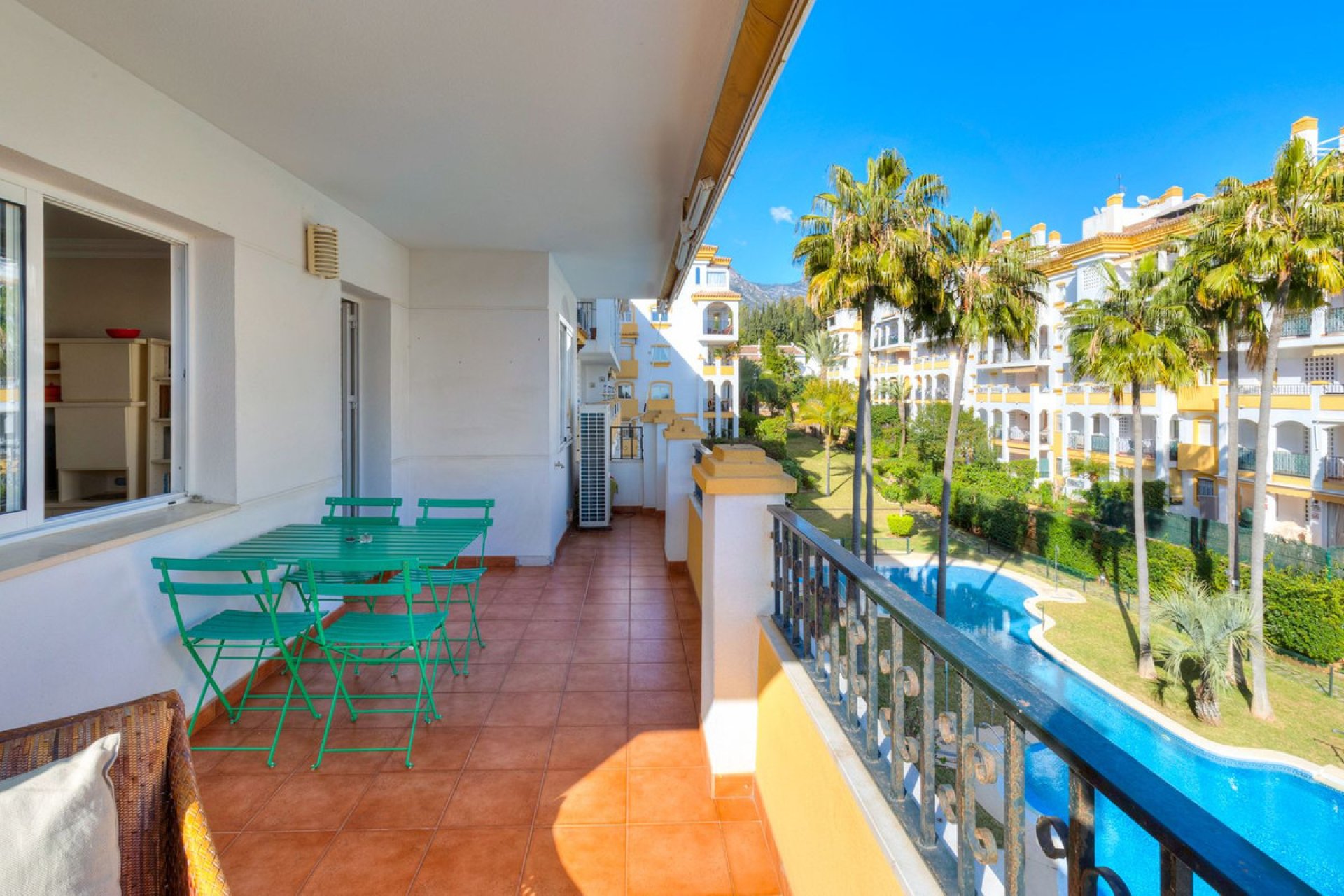 Resale - Apartment - Middle Floor Apartment - Marbella - The Golden Mile