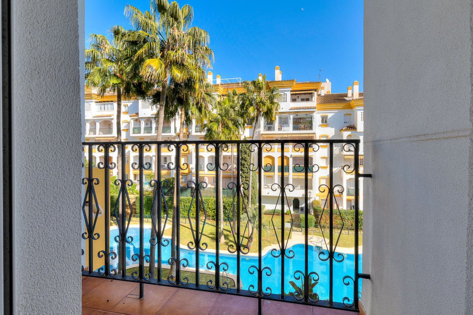 Resale - Apartment - Middle Floor Apartment - Marbella - The Golden Mile