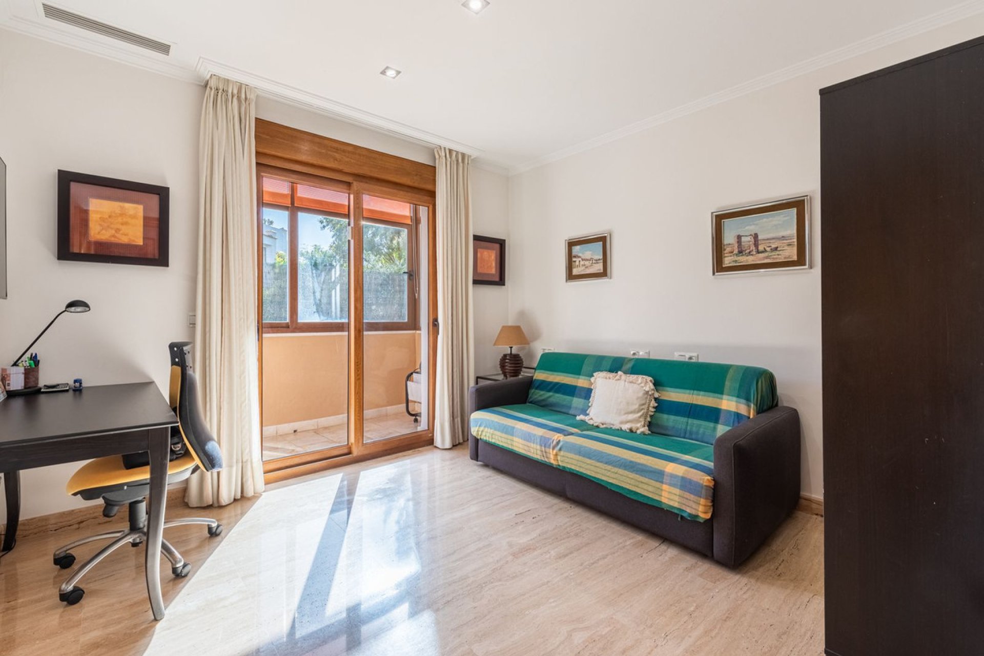 Resale - Apartment - Middle Floor Apartment - Marbella - The Golden Mile