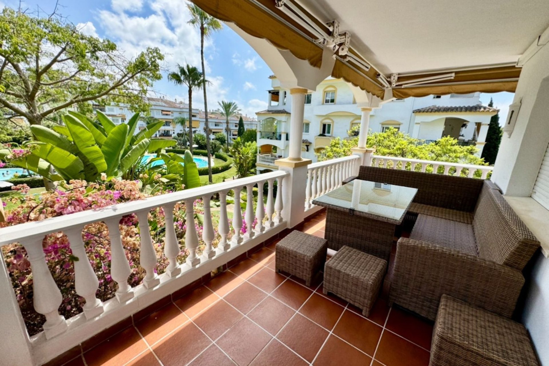 Resale - Apartment - Middle Floor Apartment - Marbella - The Golden Mile