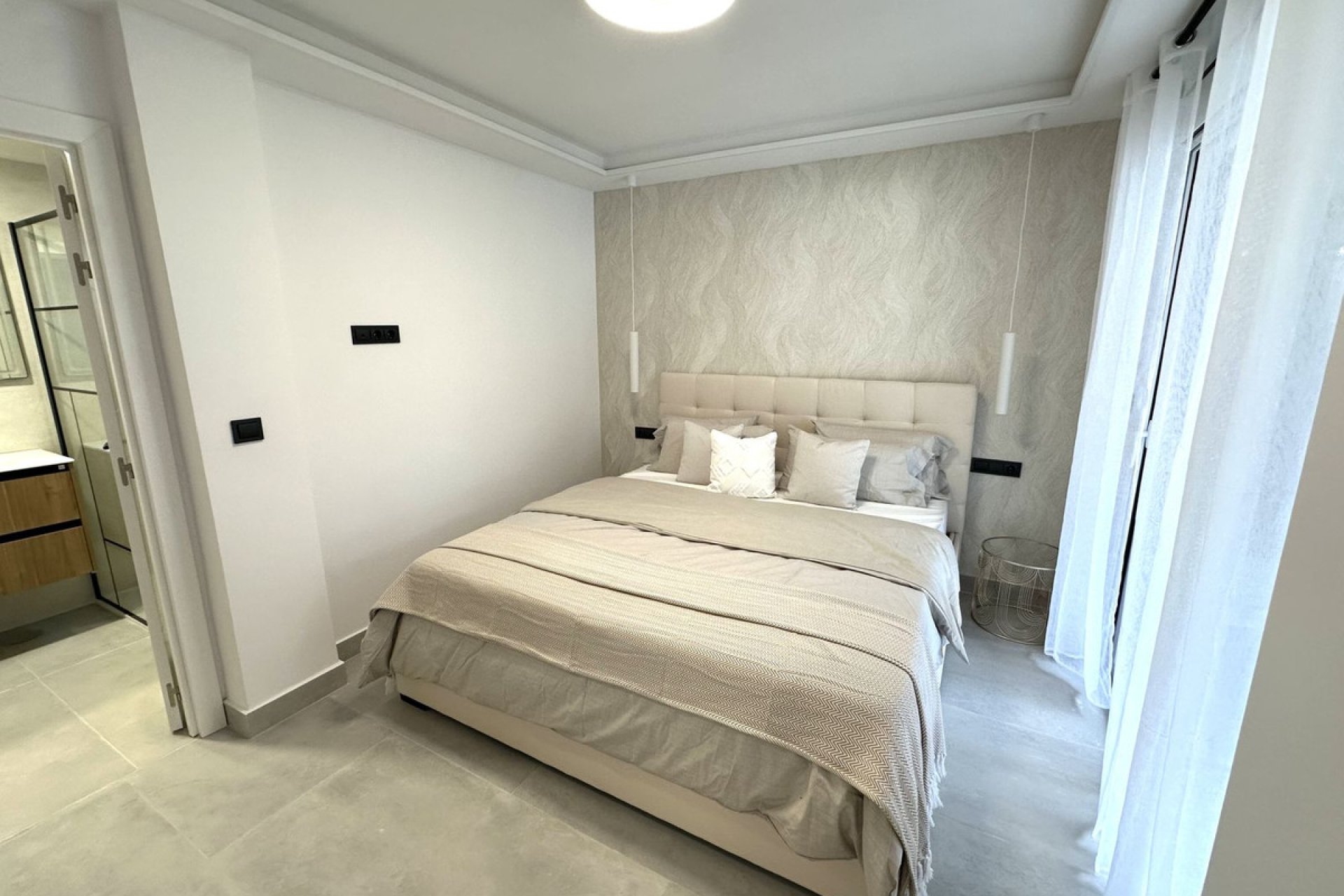 Resale - Apartment - Middle Floor Apartment - Marbella - The Golden Mile