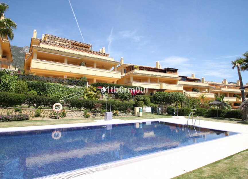 Resale - Apartment - Middle Floor Apartment - Marbella - The Golden Mile