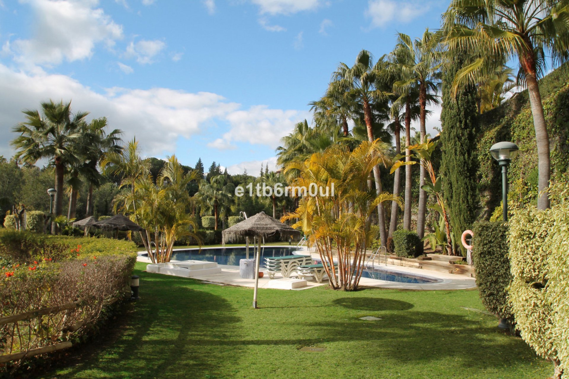 Resale - Apartment - Middle Floor Apartment - Marbella - The Golden Mile