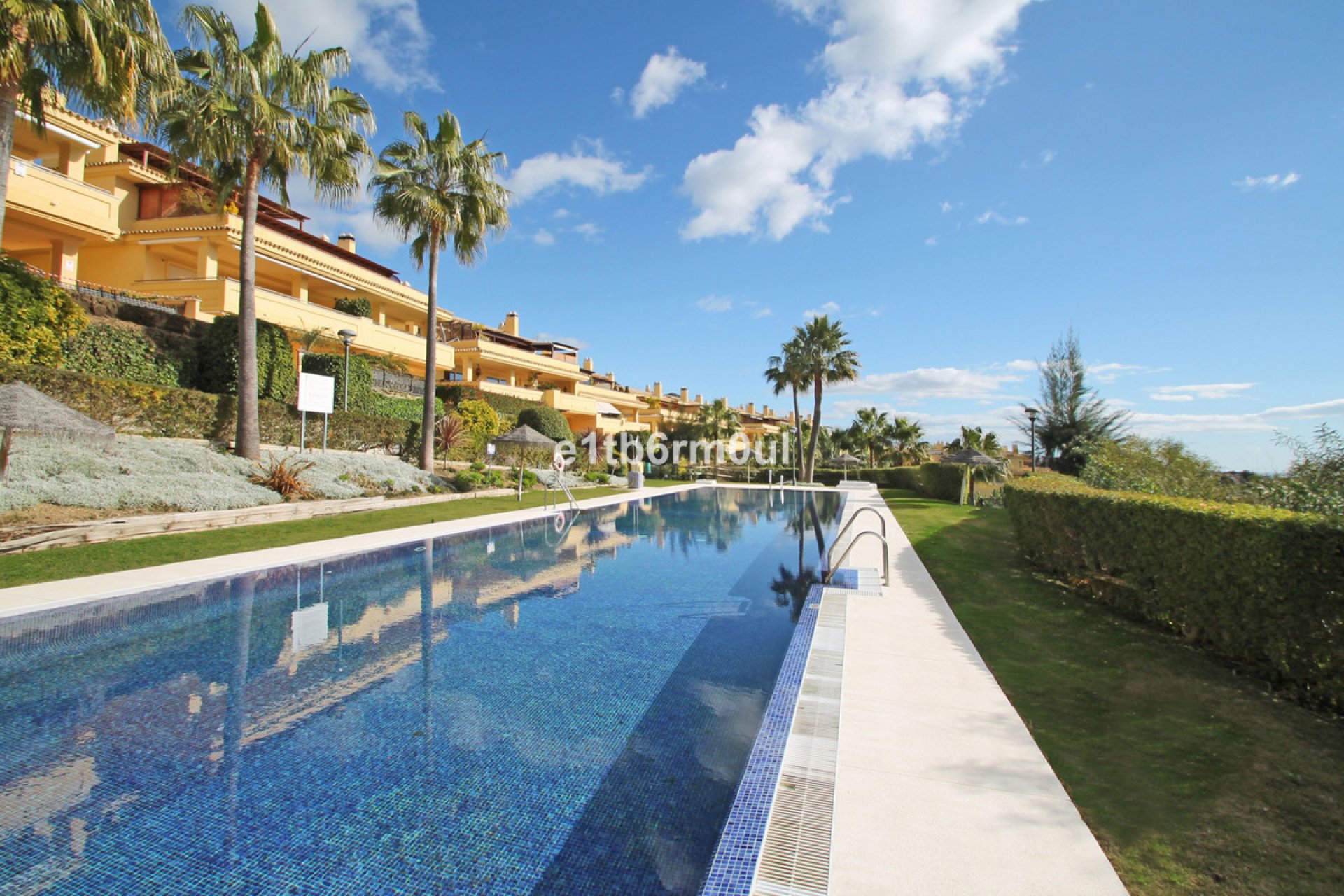 Resale - Apartment - Middle Floor Apartment - Marbella - The Golden Mile