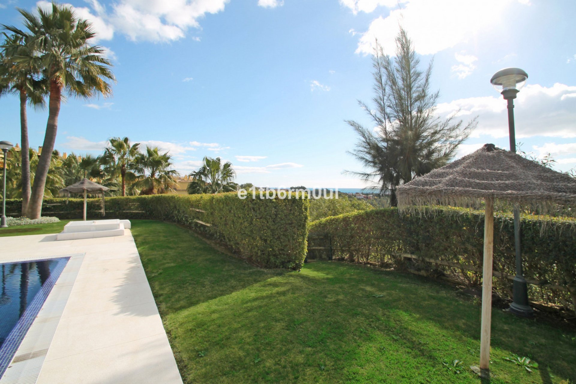 Resale - Apartment - Middle Floor Apartment - Marbella - The Golden Mile