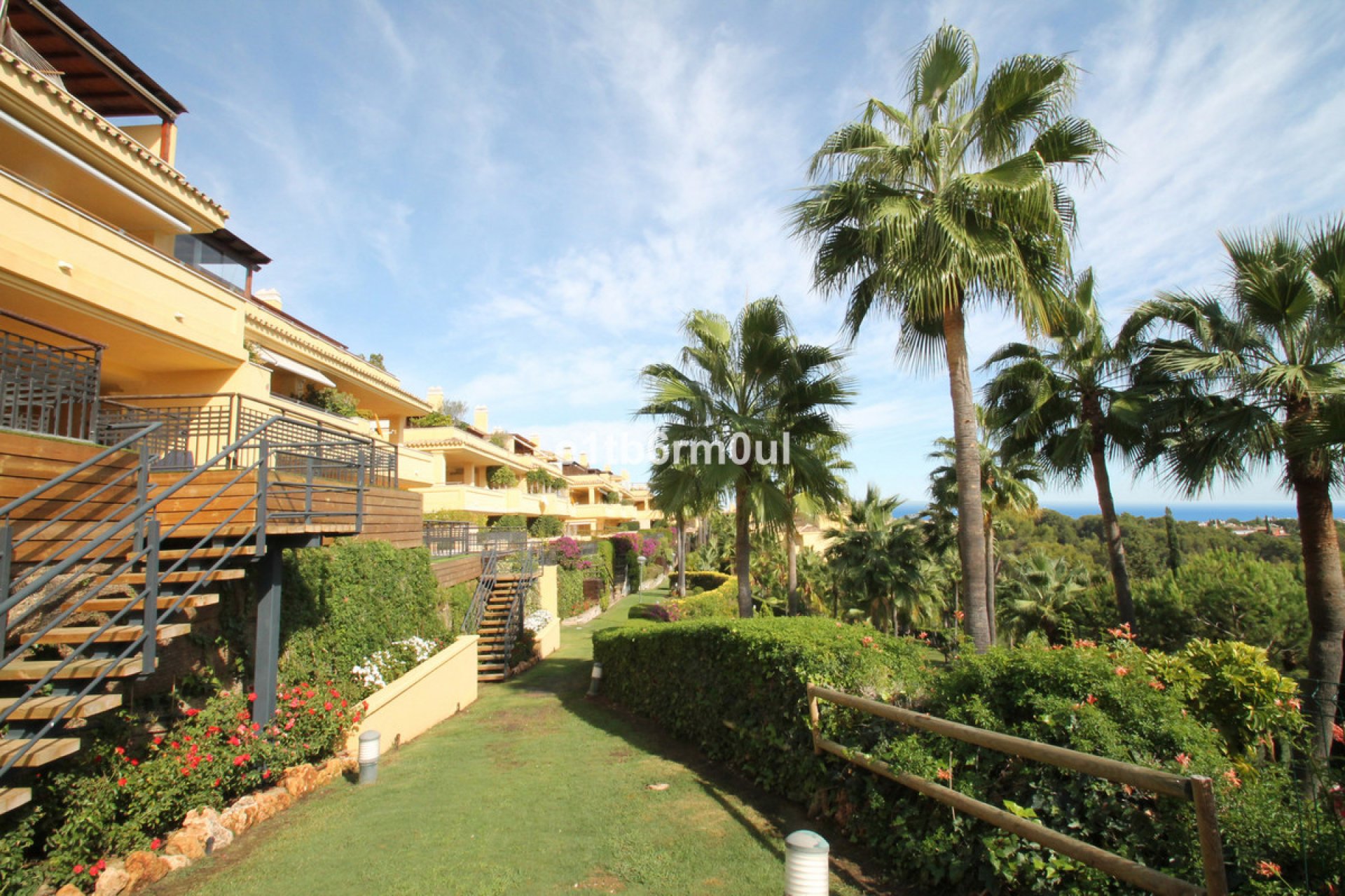 Resale - Apartment - Middle Floor Apartment - Marbella - The Golden Mile