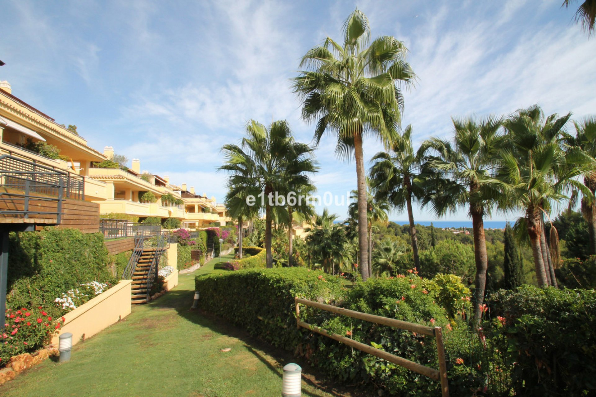 Resale - Apartment - Middle Floor Apartment - Marbella - The Golden Mile