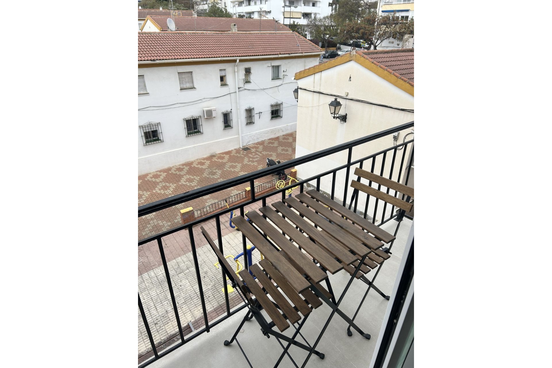 Resale - Apartment - Middle Floor Apartment - Marbella