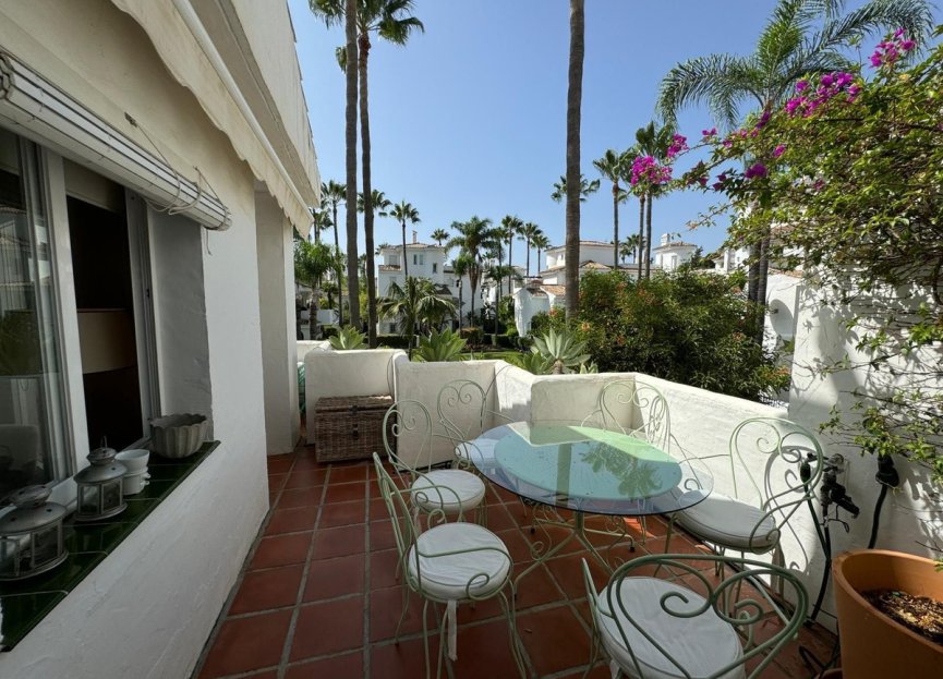 Resale - Apartment - Middle Floor Apartment - Marbella