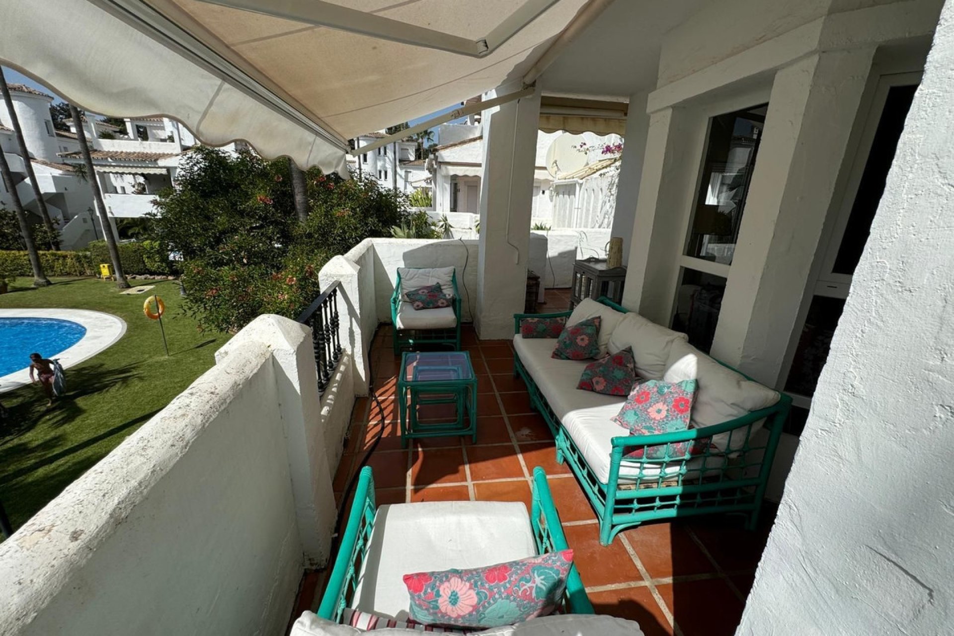 Resale - Apartment - Middle Floor Apartment - Marbella