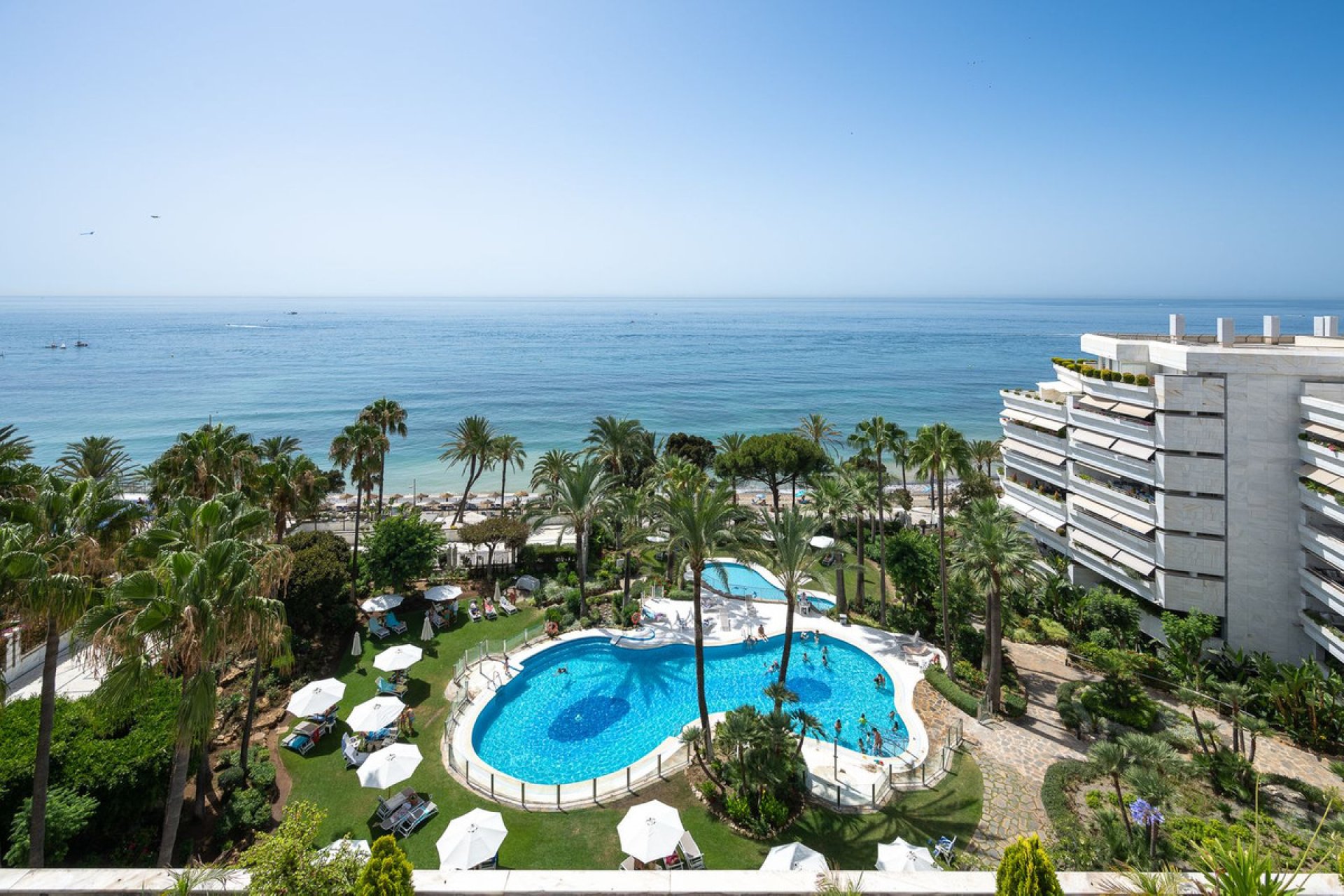 Resale - Apartment - Middle Floor Apartment - Marbella