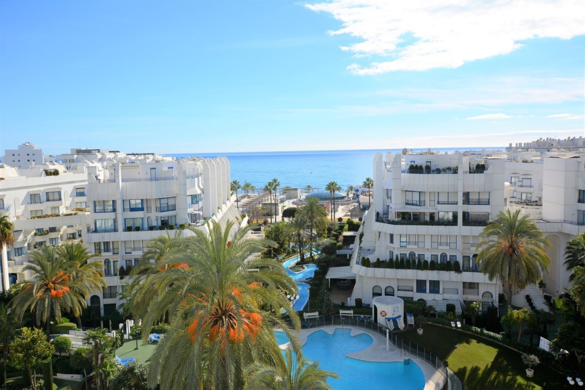 Resale - Apartment - Middle Floor Apartment - Marbella