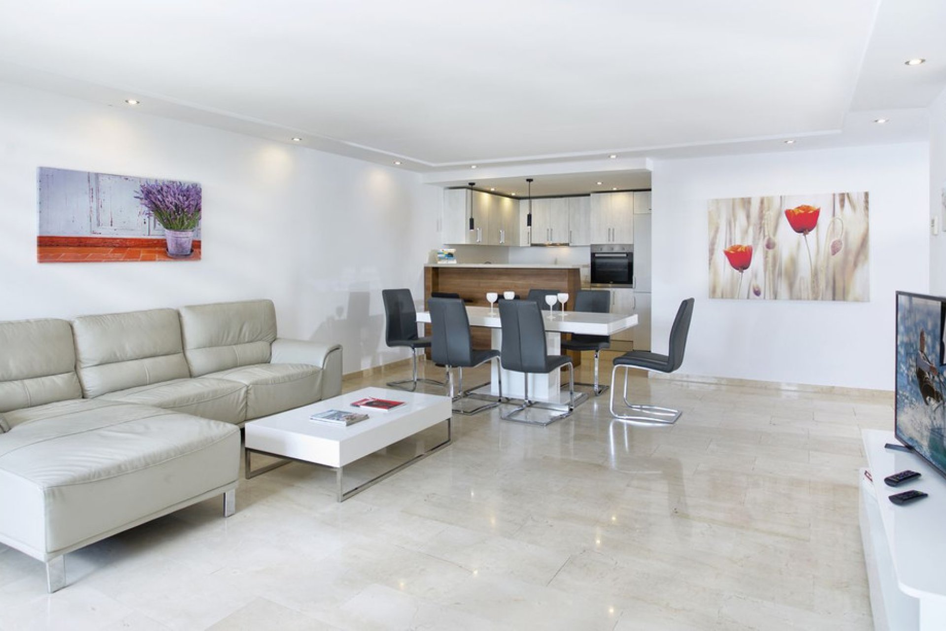 Resale - Apartment - Middle Floor Apartment - Marbella