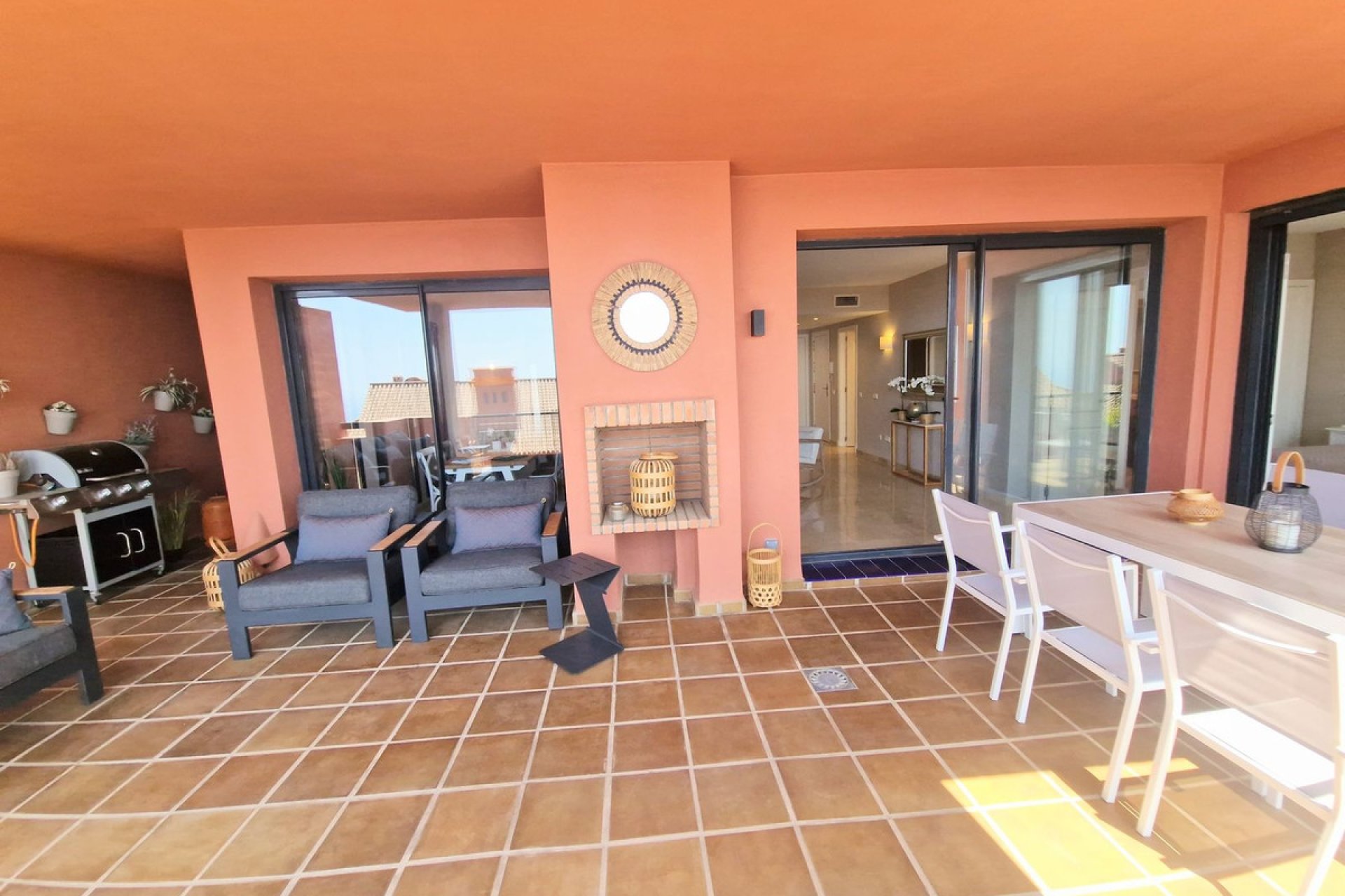 Resale - Apartment - Middle Floor Apartment - Mijas - Calahonda