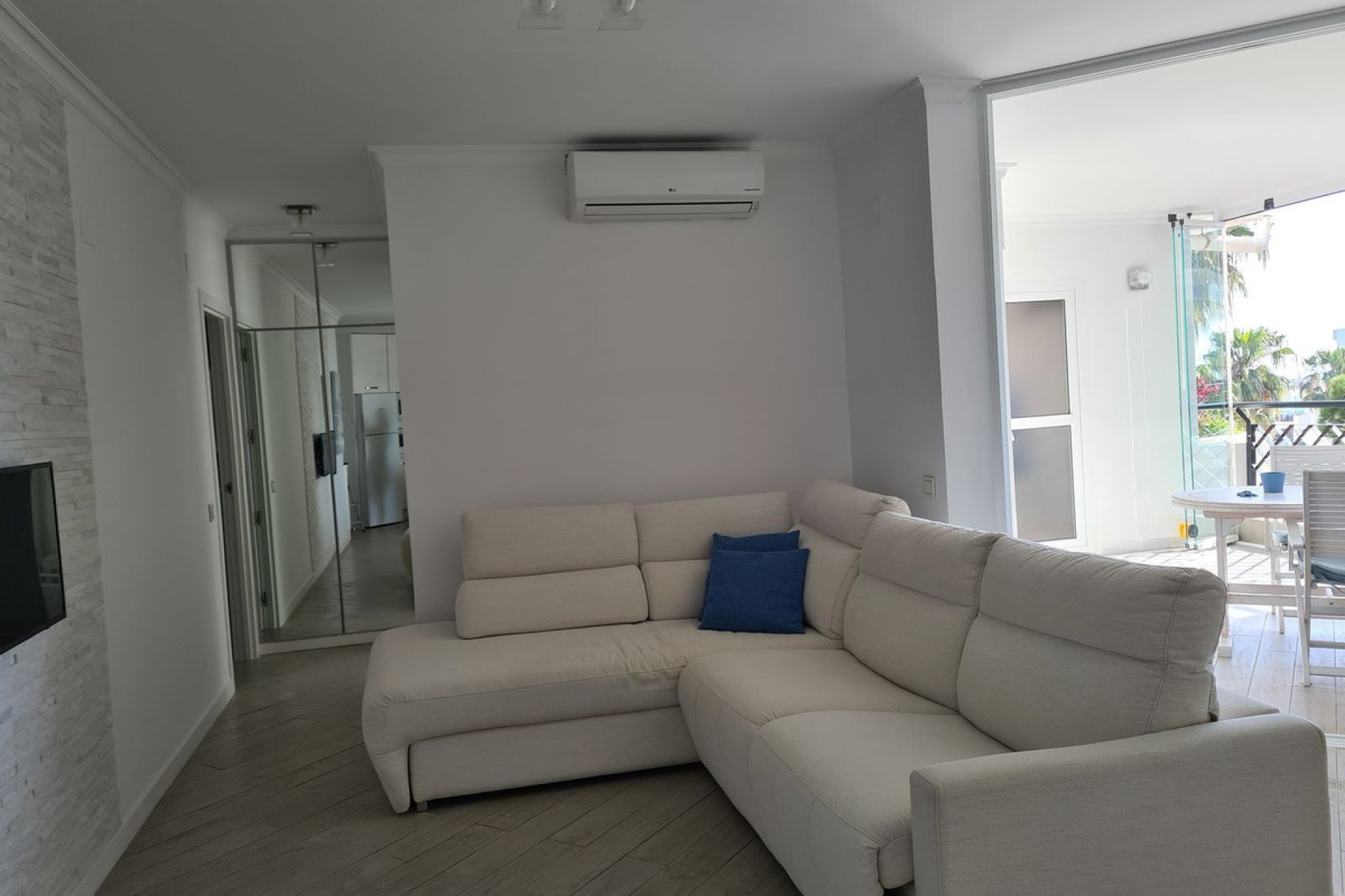 Resale - Apartment - Middle Floor Apartment - Mijas - Calahonda