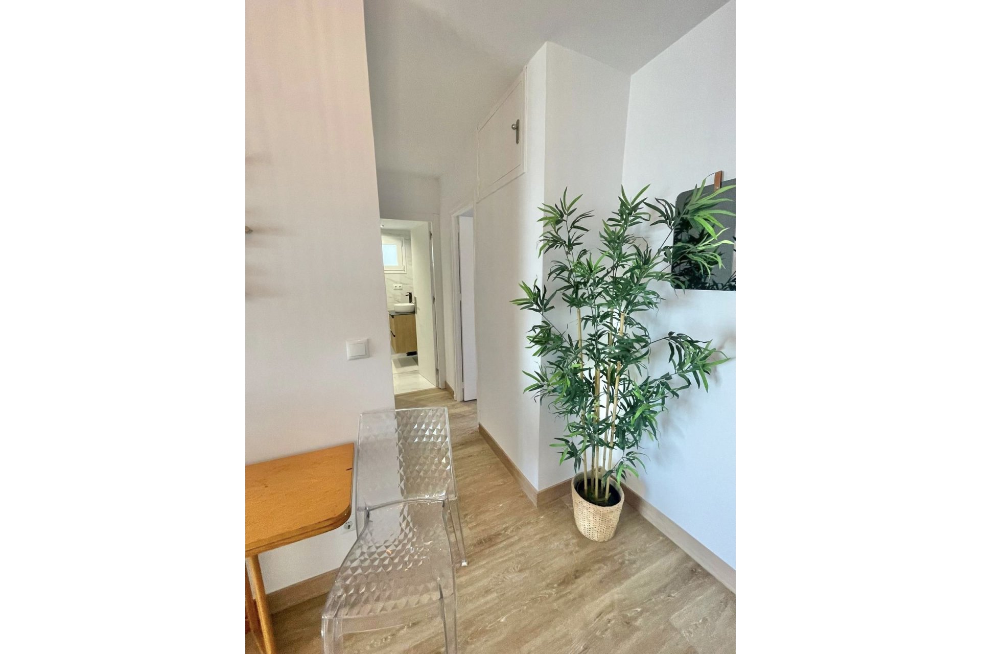 Resale - Apartment - Middle Floor Apartment - Mijas - Calahonda