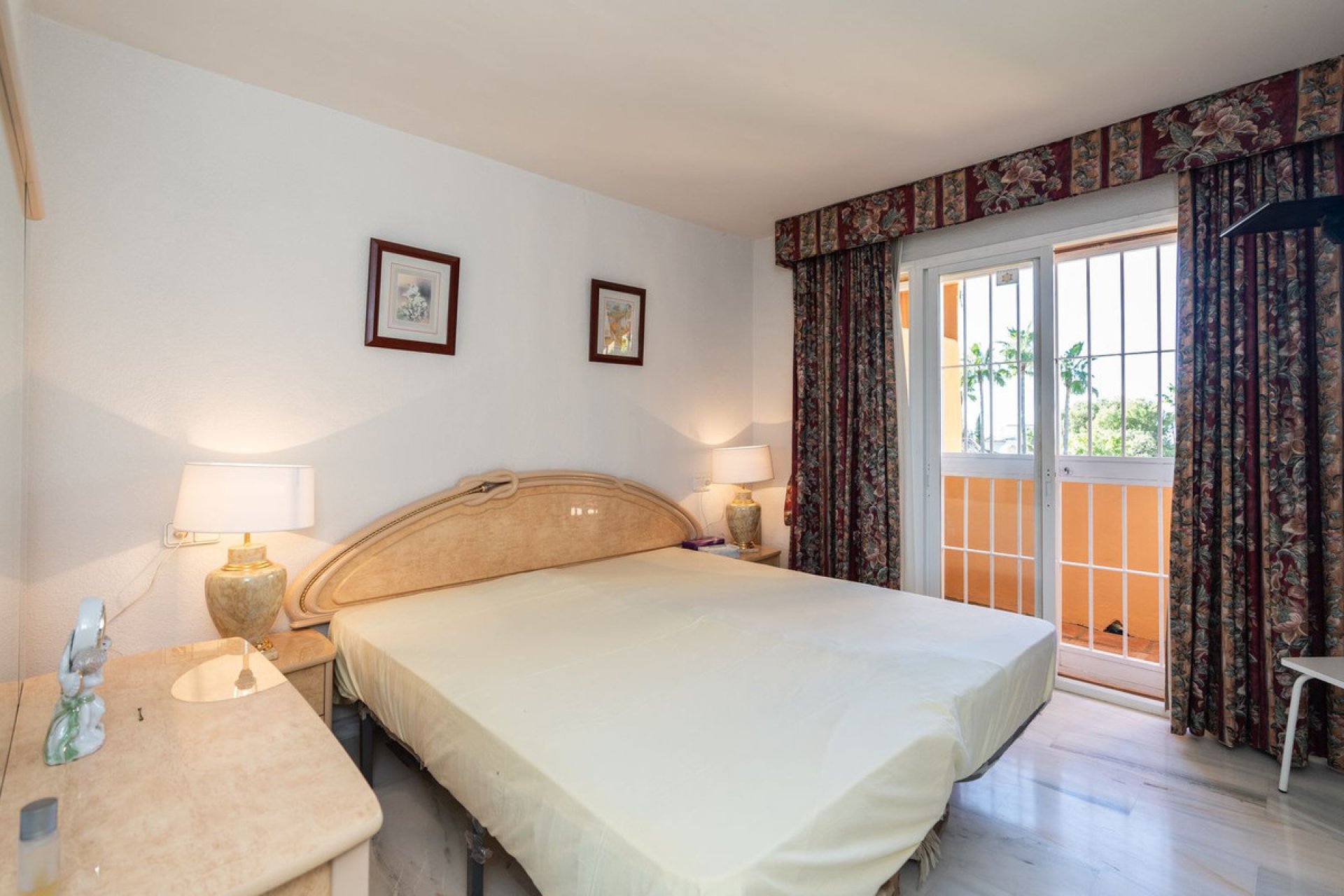 Resale - Apartment - Middle Floor Apartment - Mijas - Calahonda