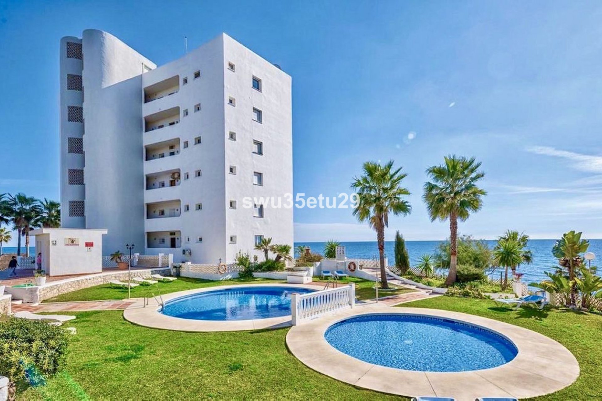 Resale - Apartment - Middle Floor Apartment - Mijas - Calahonda