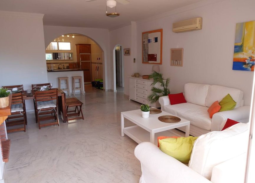 Resale - Apartment - Middle Floor Apartment - Mijas - Calahonda