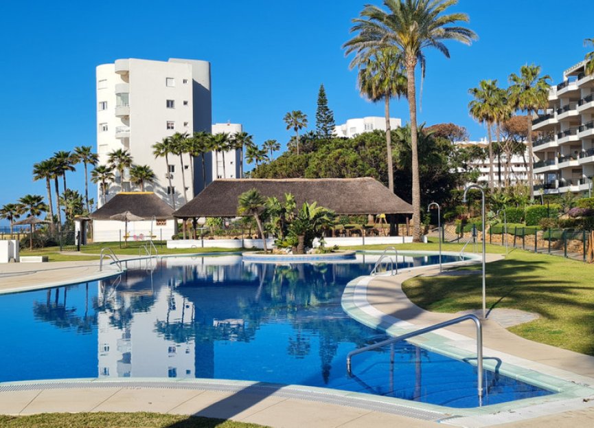 Resale - Apartment - Middle Floor Apartment - Mijas - Calahonda