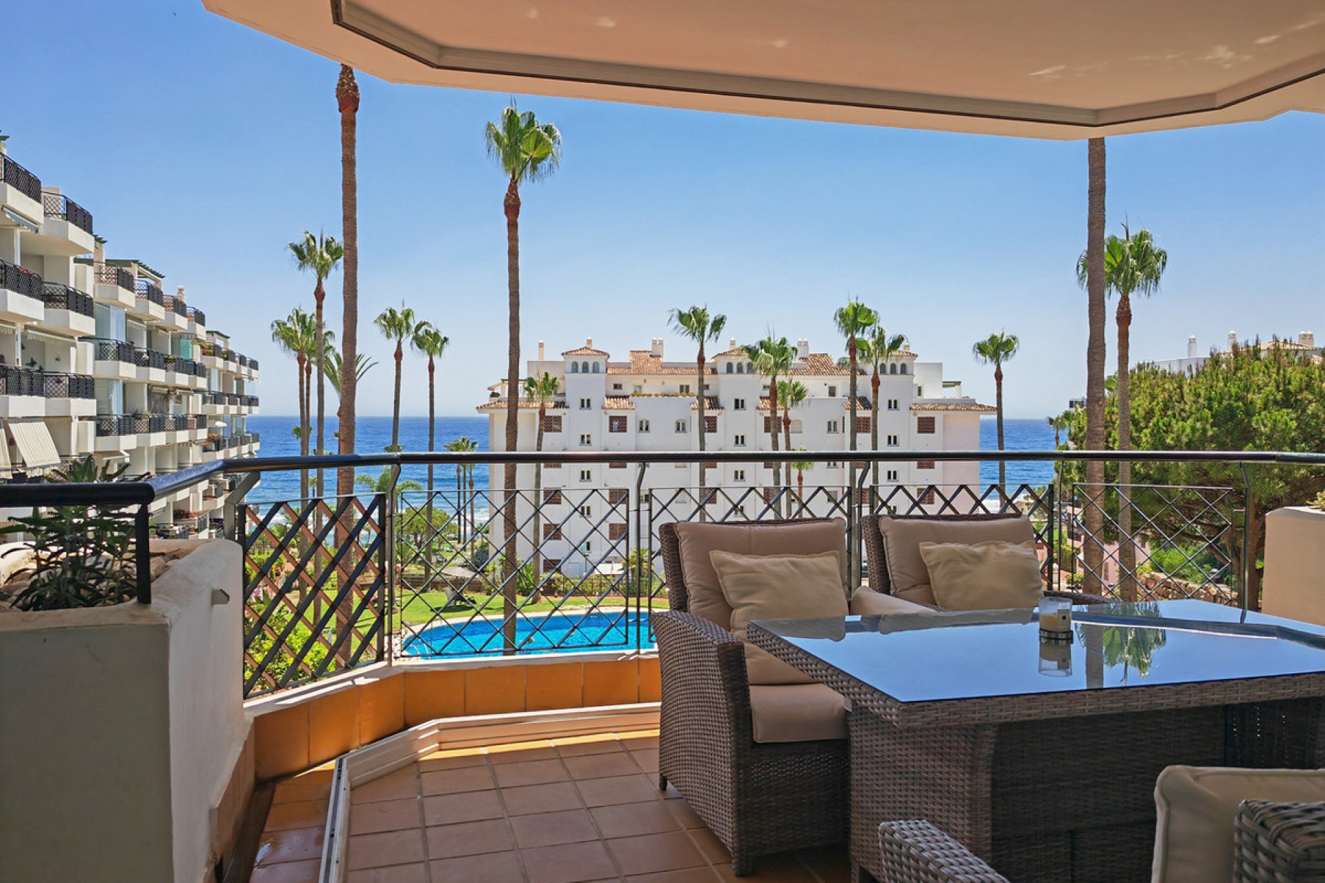 Resale - Apartment - Middle Floor Apartment - Mijas - Calahonda