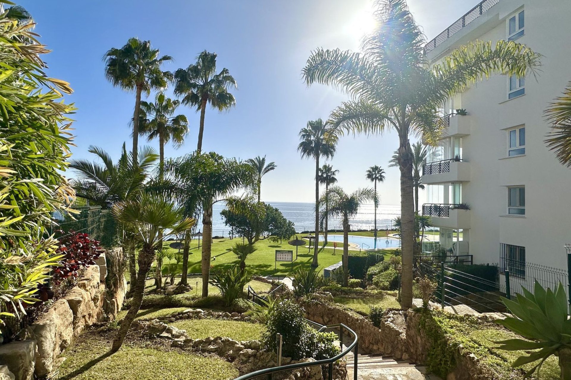 Resale - Apartment - Middle Floor Apartment - Mijas - Calahonda