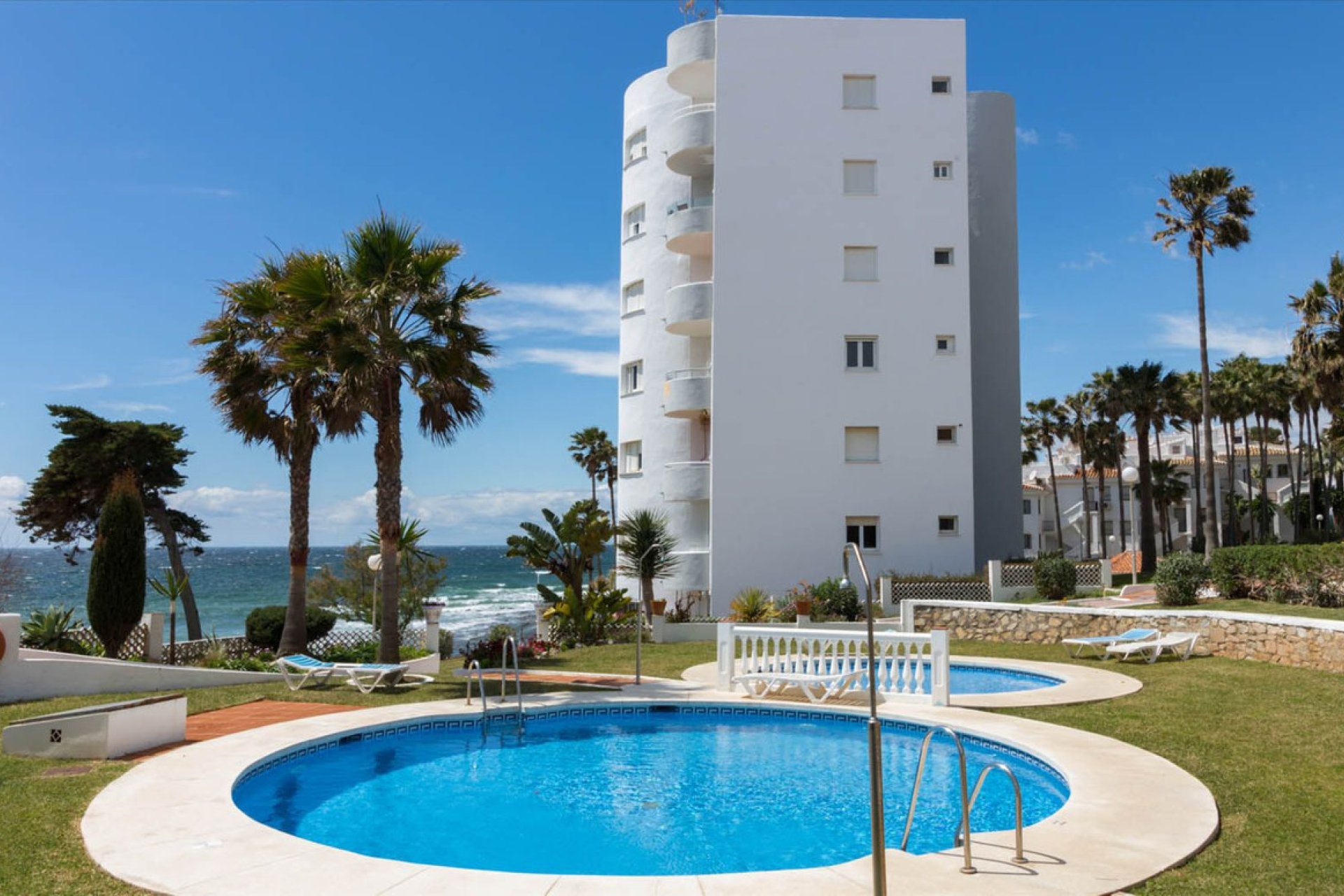 Resale - Apartment - Middle Floor Apartment - Mijas - Calahonda