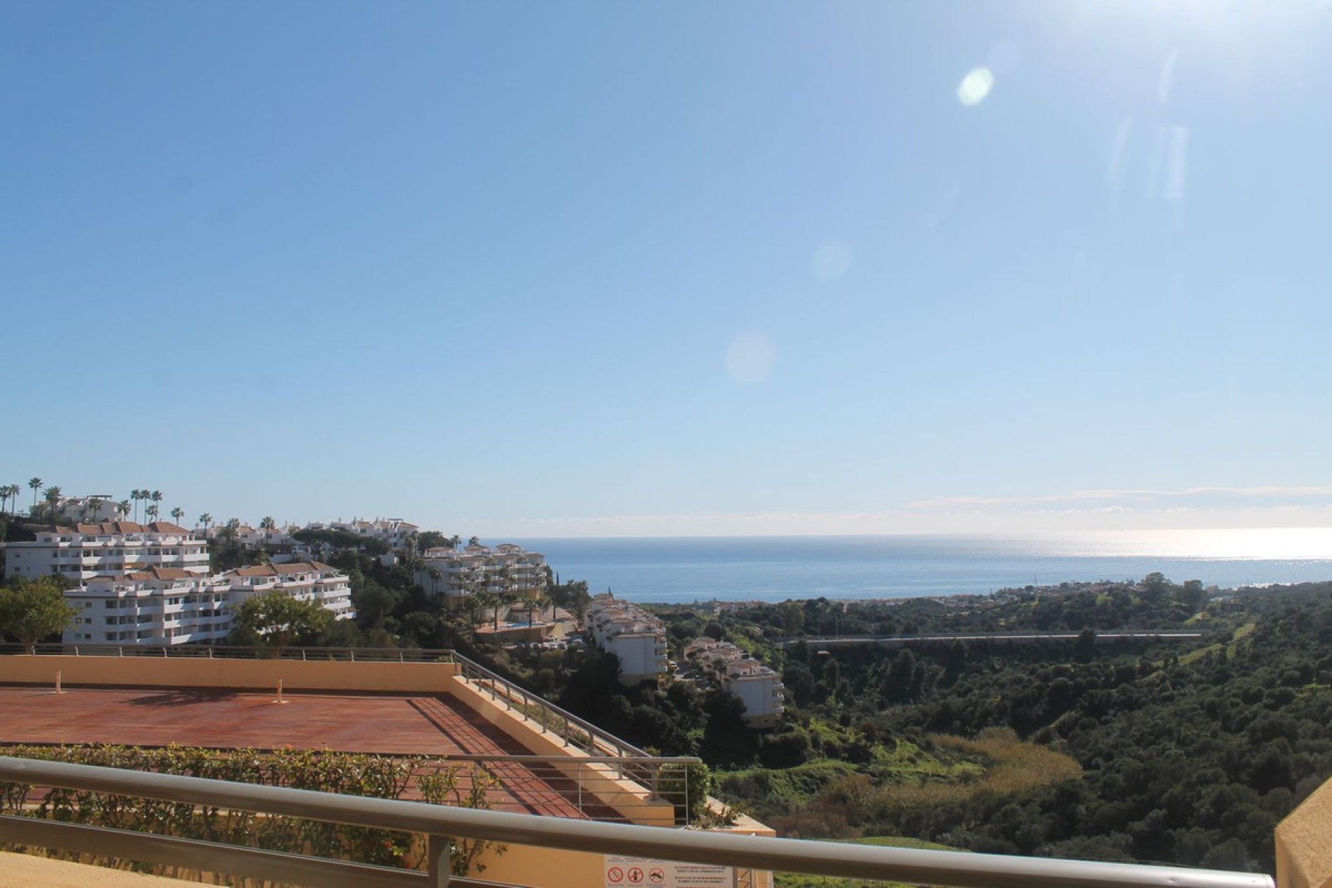 Resale - Apartment - Middle Floor Apartment - Mijas - Calahonda