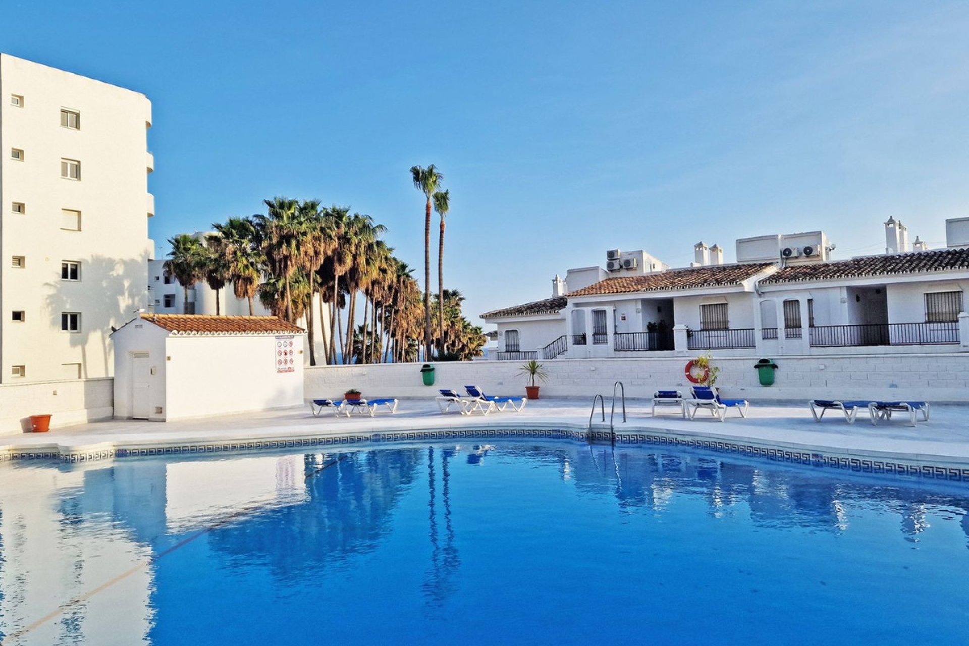 Resale - Apartment - Middle Floor Apartment - Mijas - Calahonda