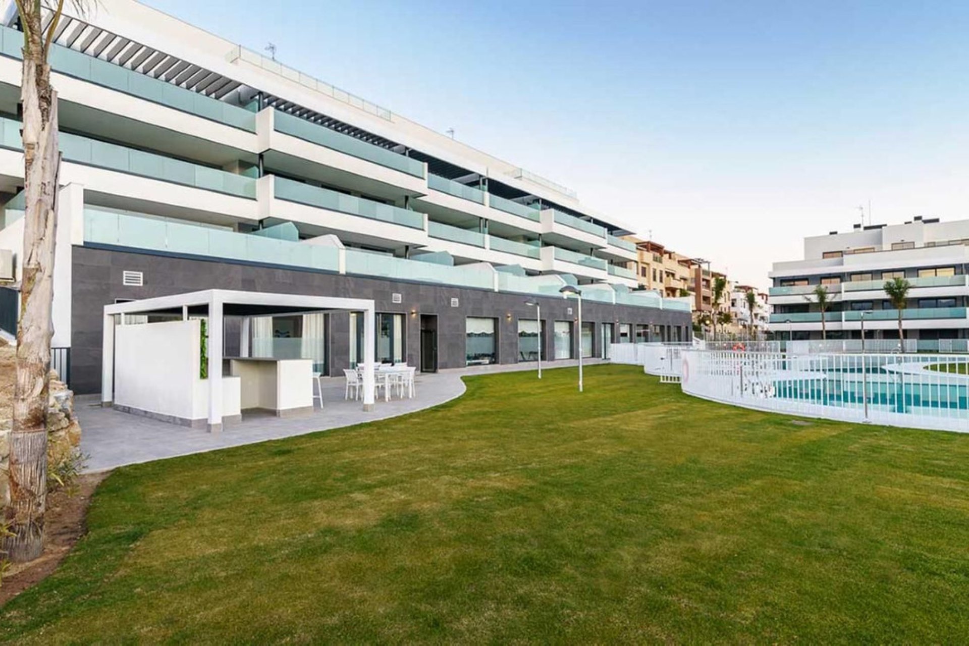 Resale - Apartment - Middle Floor Apartment - Mijas - La Cala De Mijas