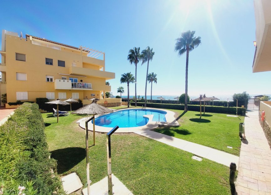 Resale - Apartment - Middle Floor Apartment - Mijas - La Cala De Mijas