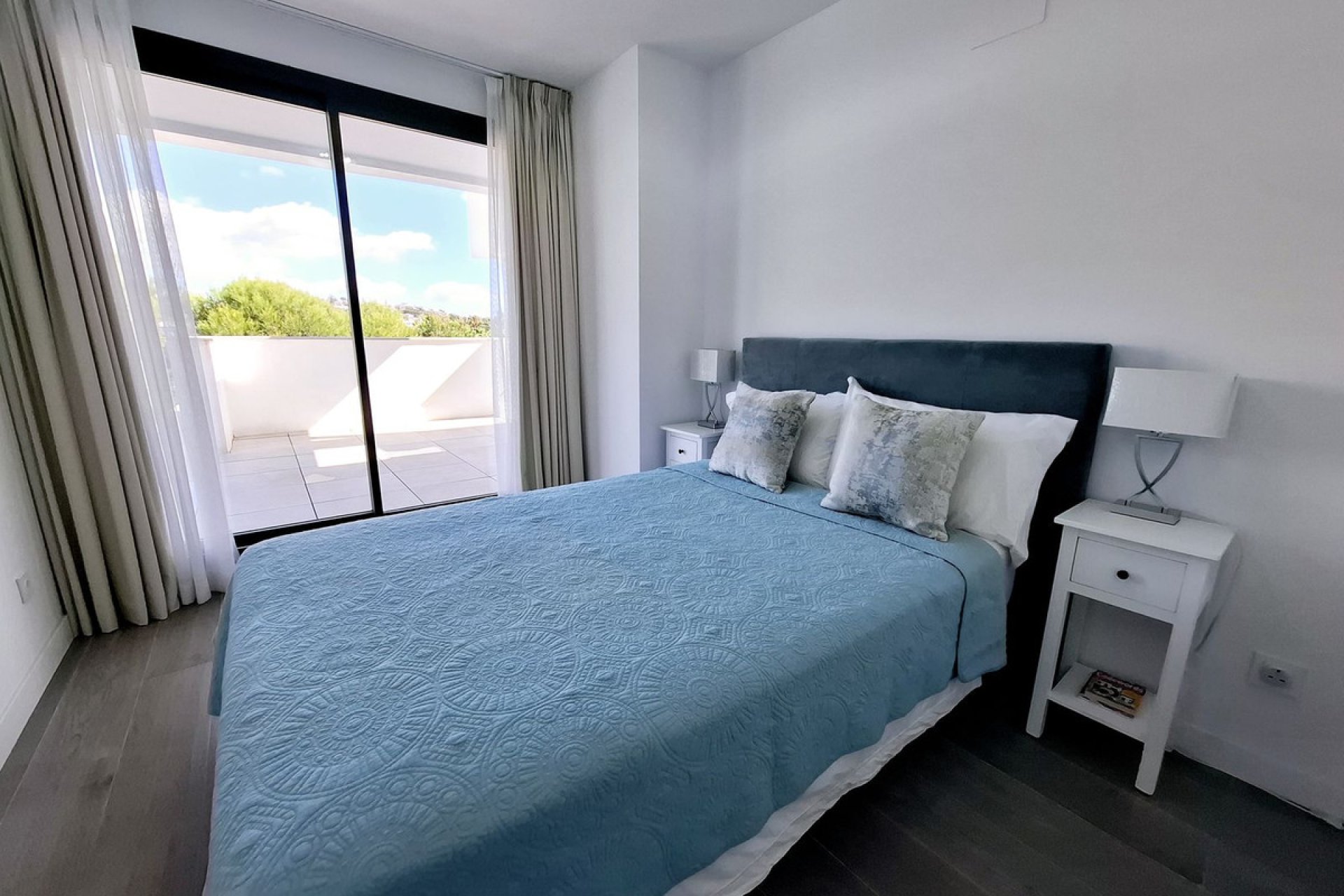 Resale - Apartment - Middle Floor Apartment - Mijas - La Cala De Mijas