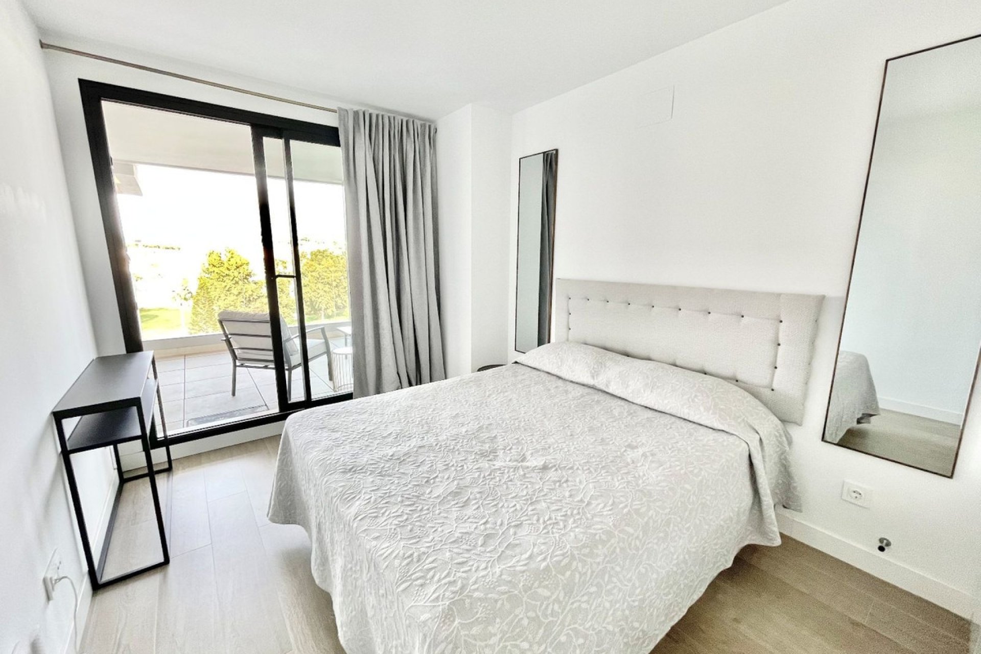 Resale - Apartment - Middle Floor Apartment - Mijas - La Cala De Mijas