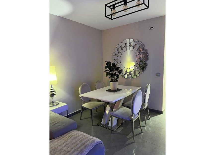 Resale - Apartment - Middle Floor Apartment - Mijas - La Cala De Mijas