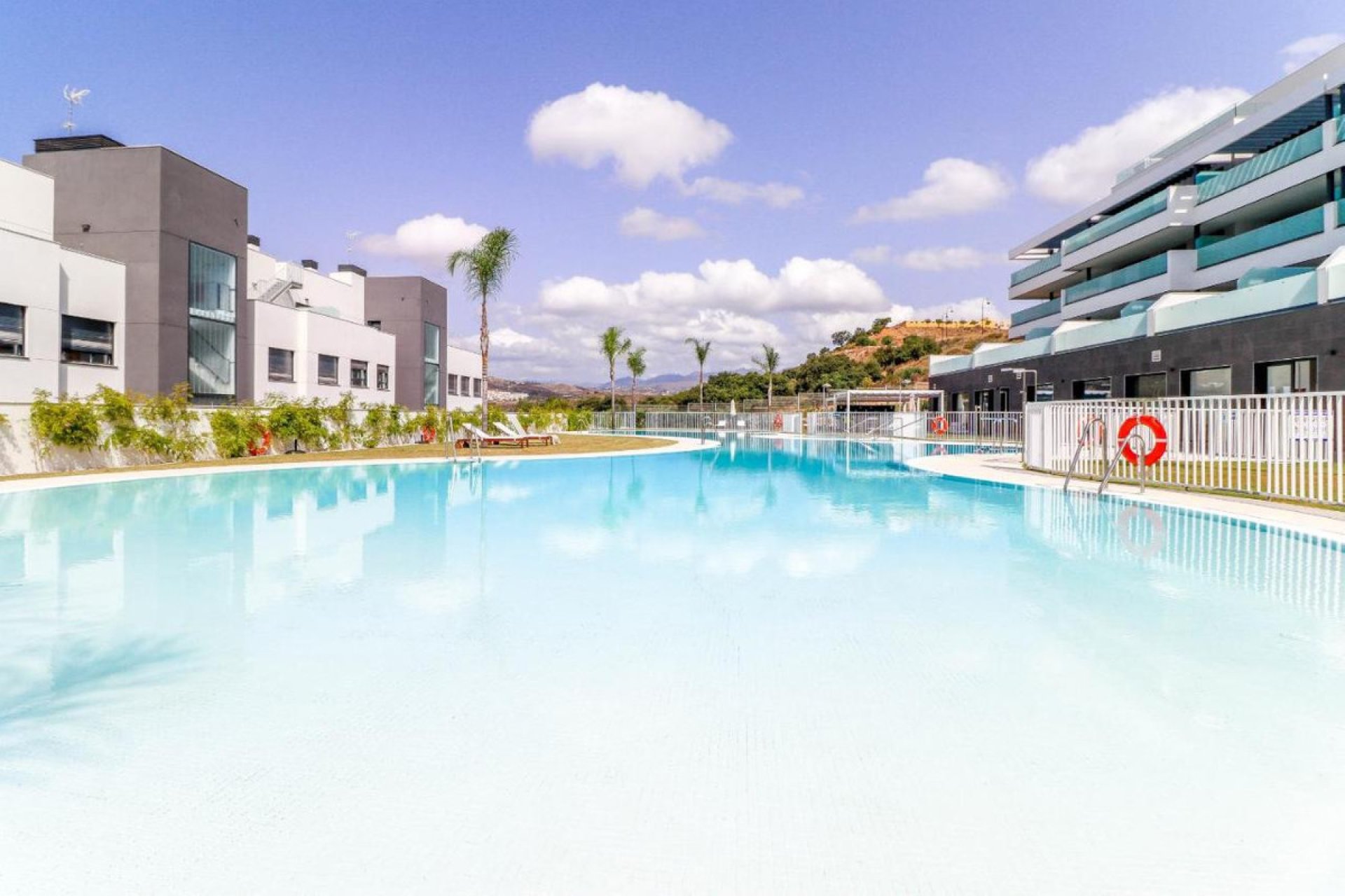 Resale - Apartment - Middle Floor Apartment - Mijas - La Cala De Mijas