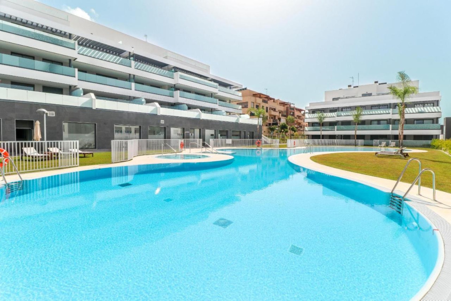 Resale - Apartment - Middle Floor Apartment - Mijas - La Cala De Mijas