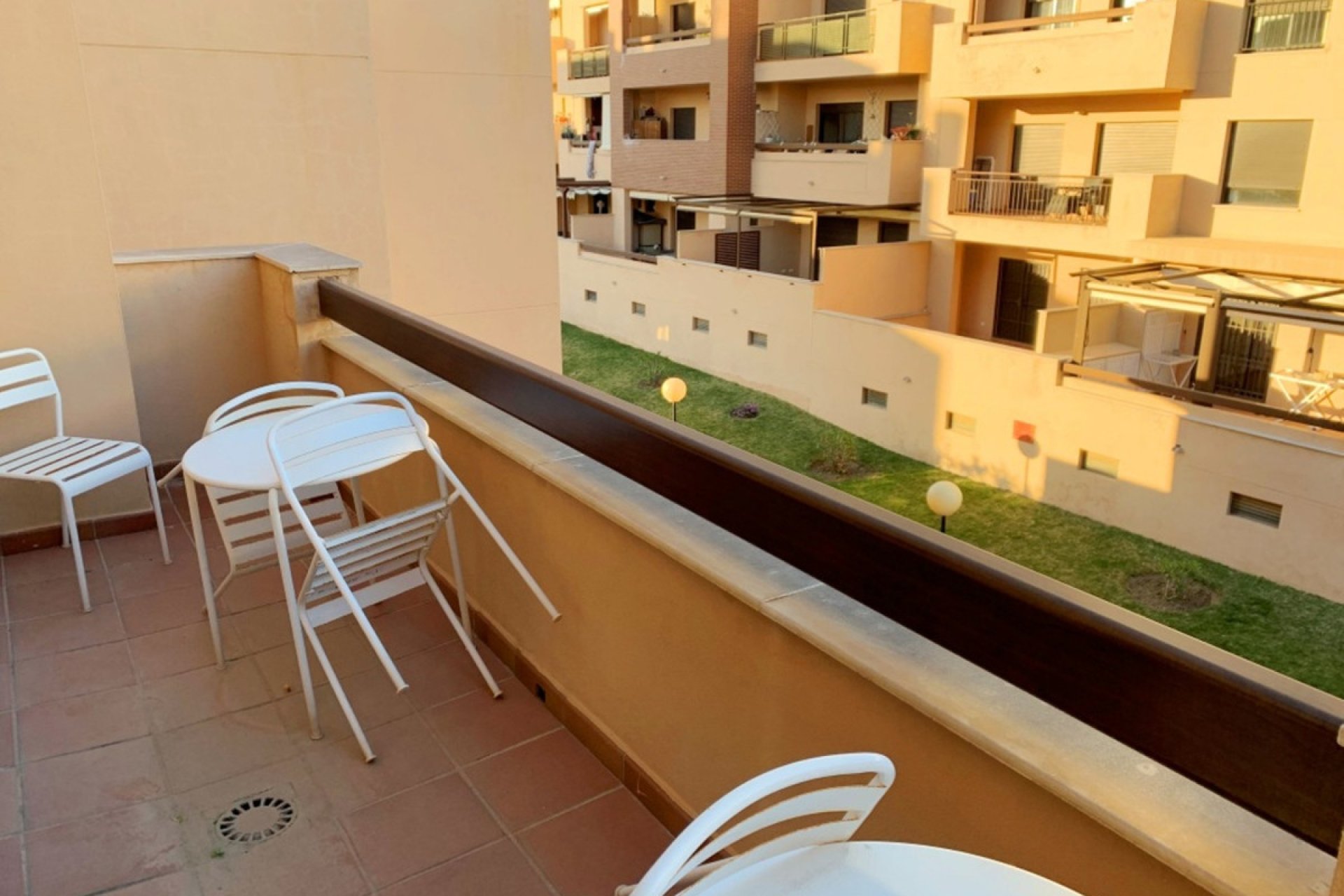 Resale - Apartment - Middle Floor Apartment - Mijas - La Cala De Mijas