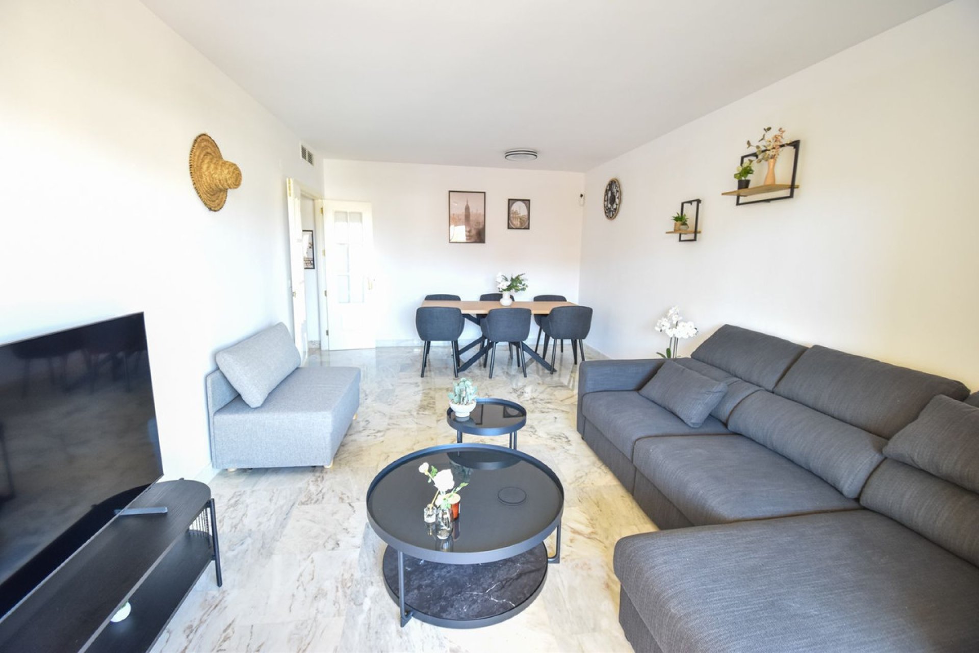 Resale - Apartment - Middle Floor Apartment - Mijas - La Cala De Mijas